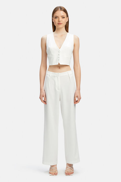 CALLISTA VEST in colour CLOUD DANCER