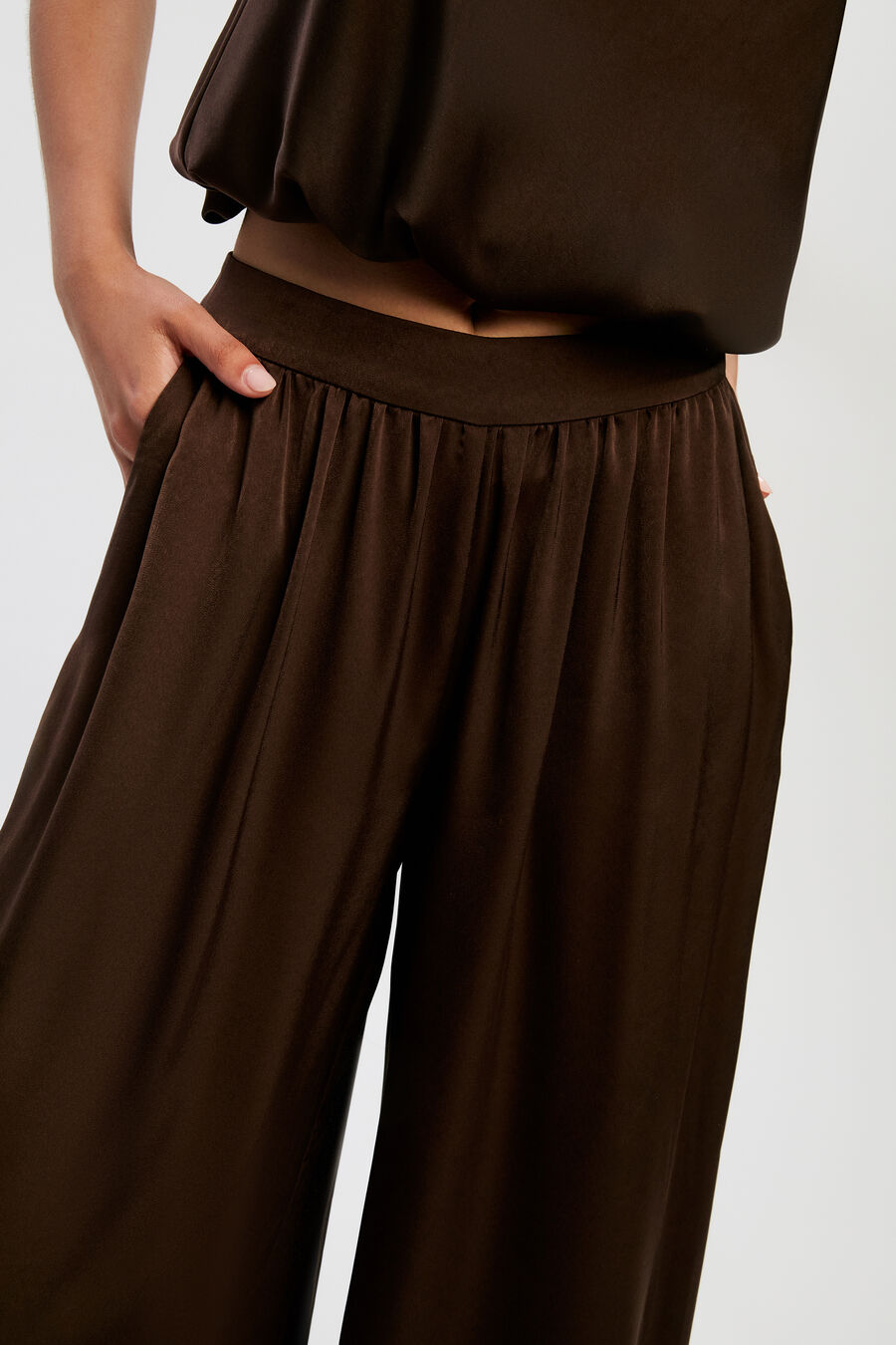 Nikola Satin Balloon Pant