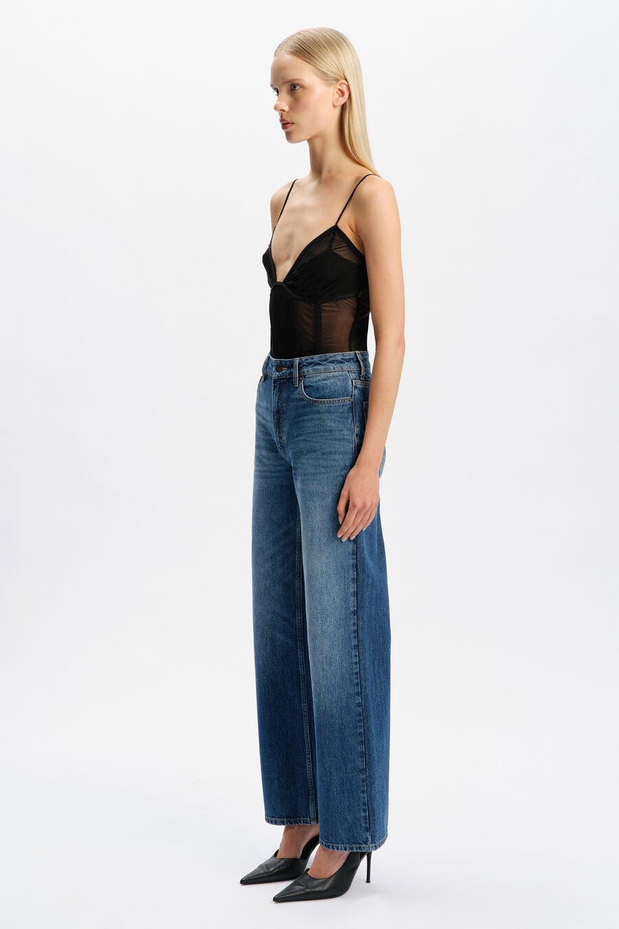 030 High Rise Wide Leg Jean