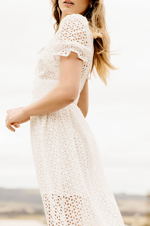 JORDAN LACE DRESS in colour CLOUD DANCER