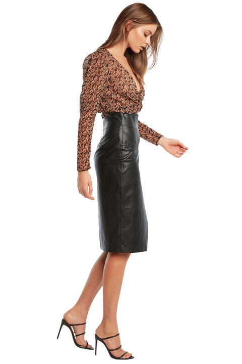 SHEER TIE TOP in colour GARDEN GREEN