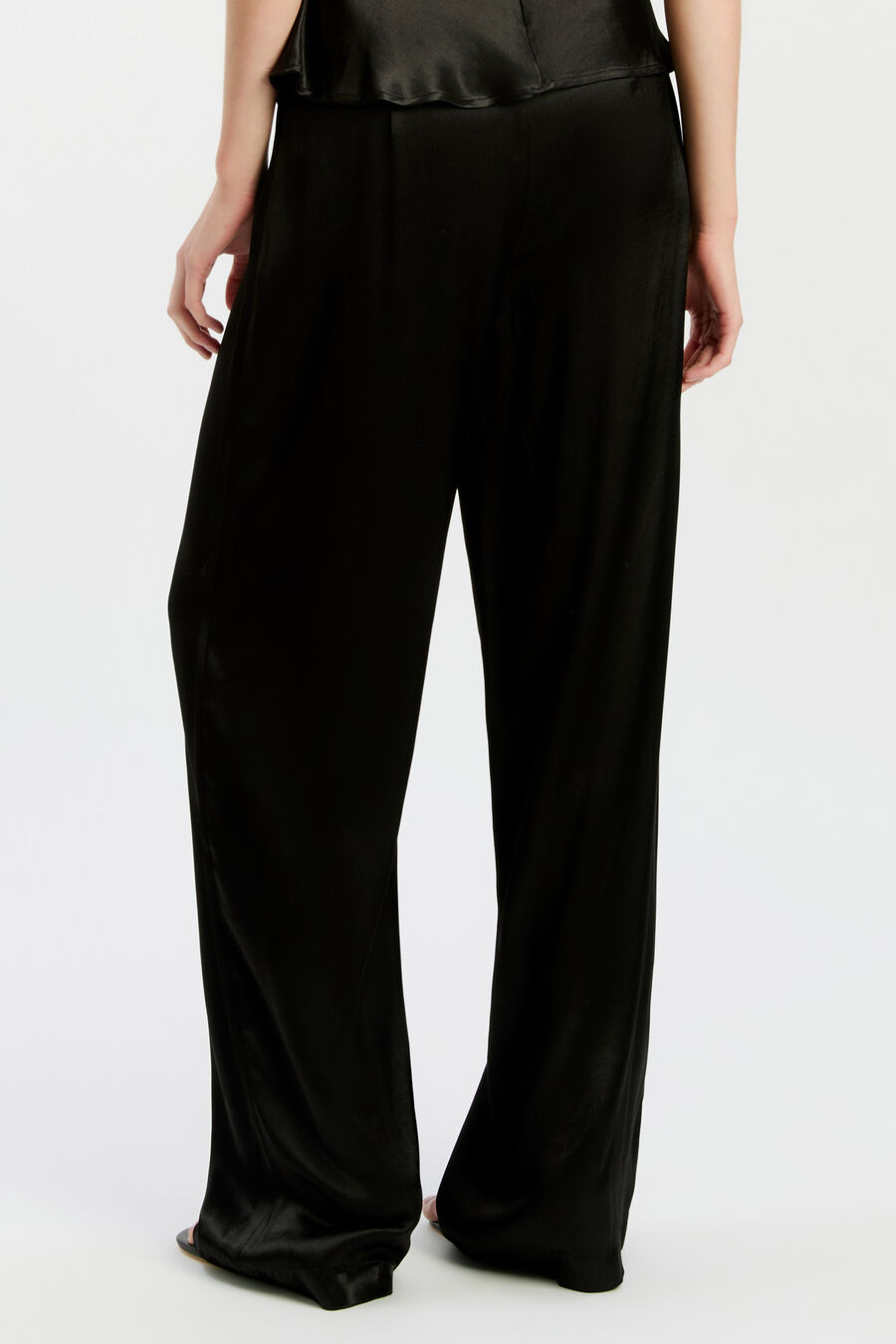 Devin Mid Rise Satin Pant