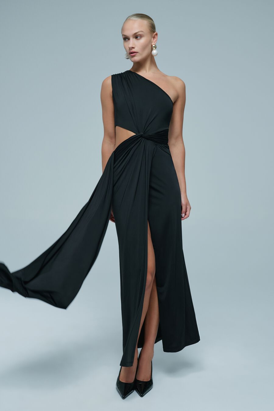 Saskia One Shoulder Maxi Dress