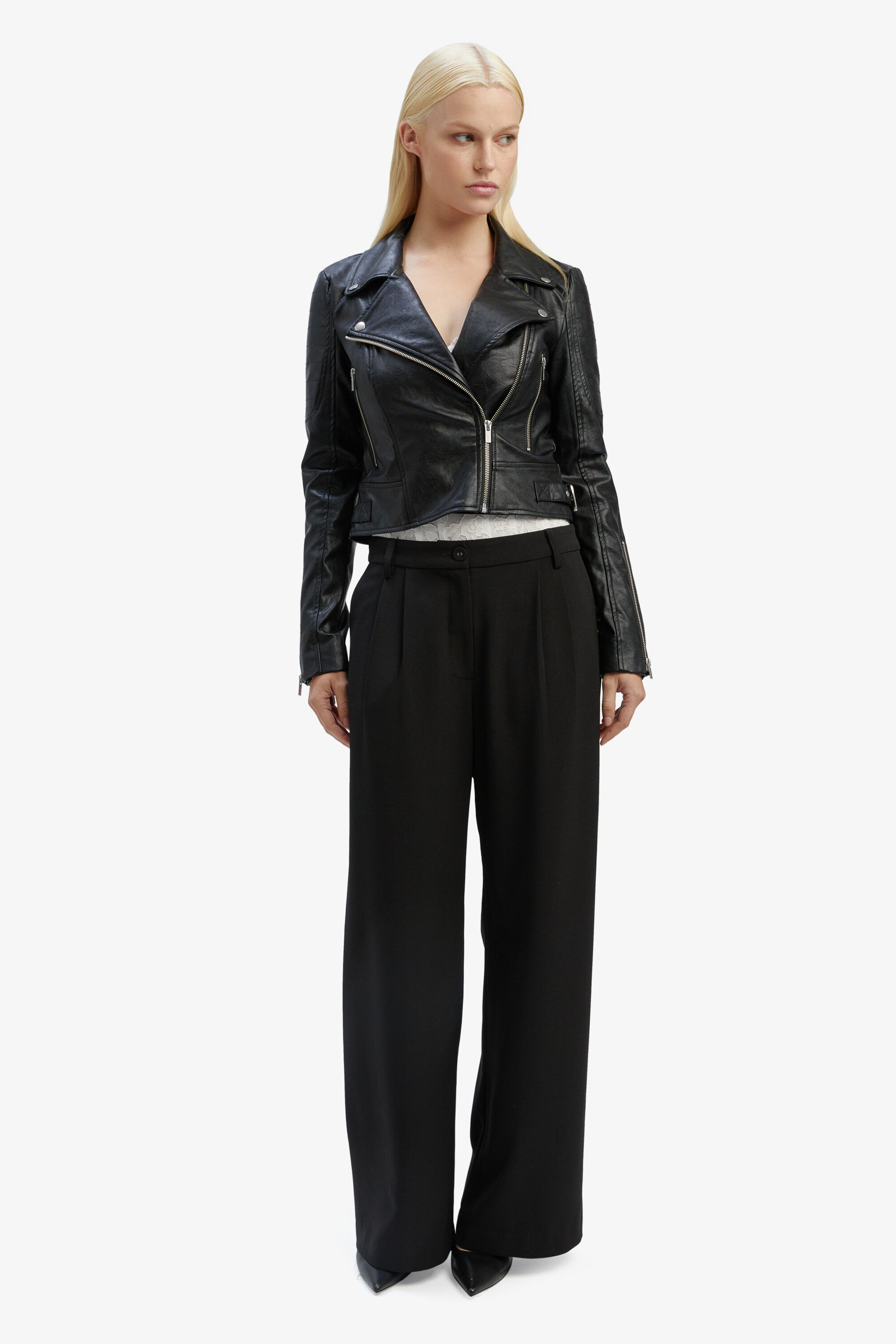 black leather jacket under 1000