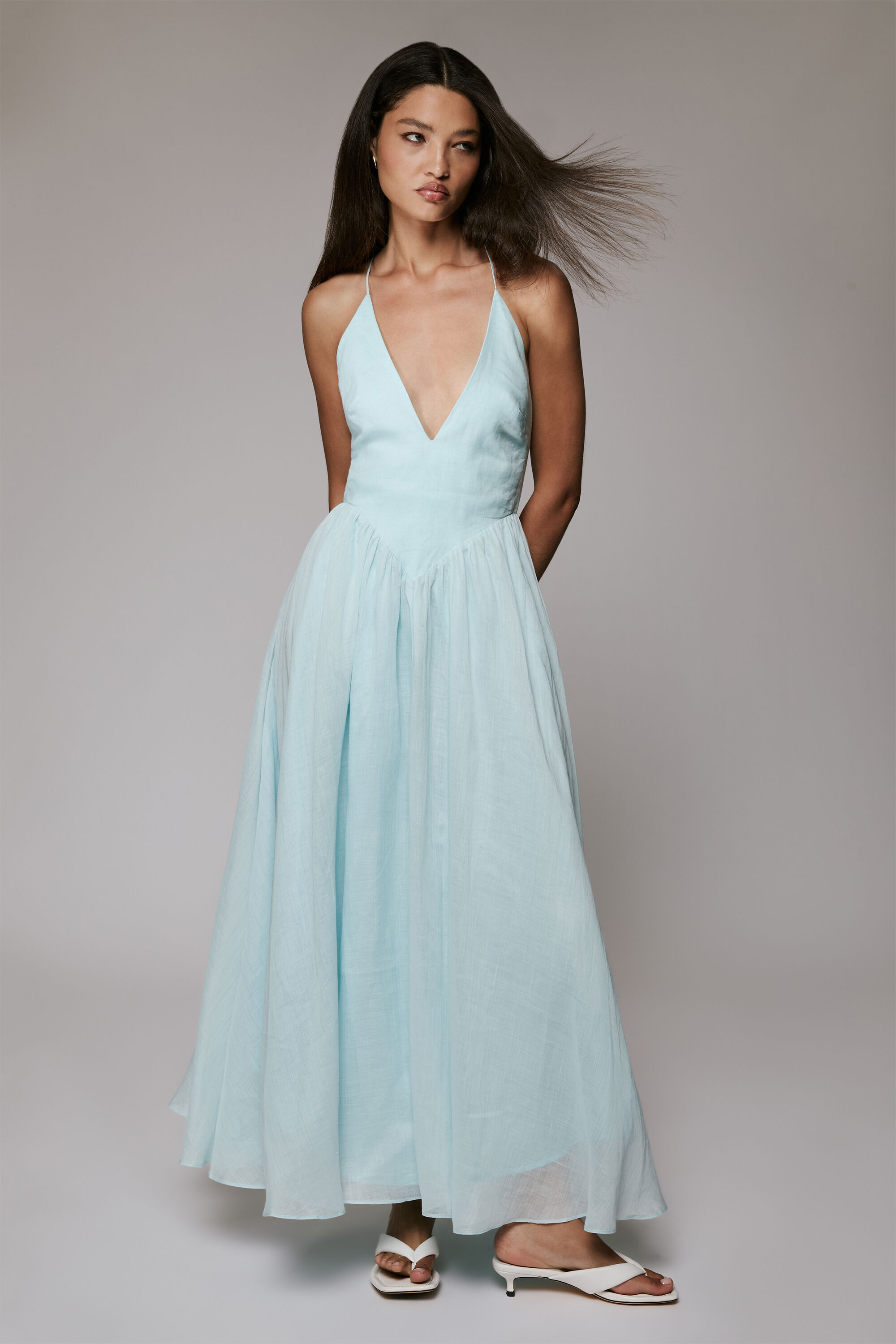 bardot maxi dress blue Arletha Halter In Soft creating a silhouette that Size:13 years Burgundy Dress 54776 - Sherri Hill