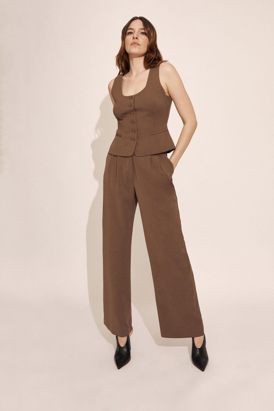 Sloane Straight Leg Pant