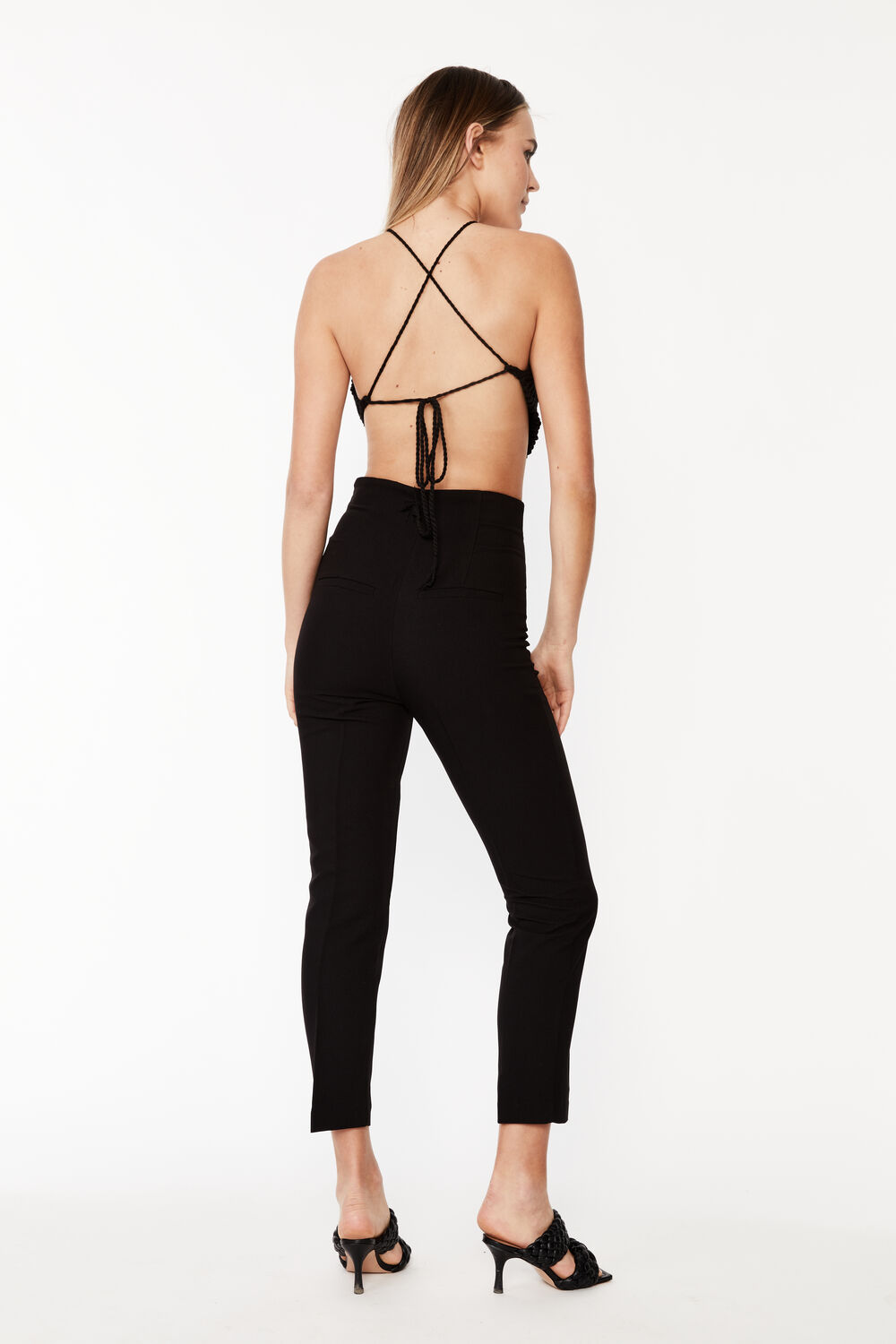 KNITTED HALTER TOP in colour CAVIAR