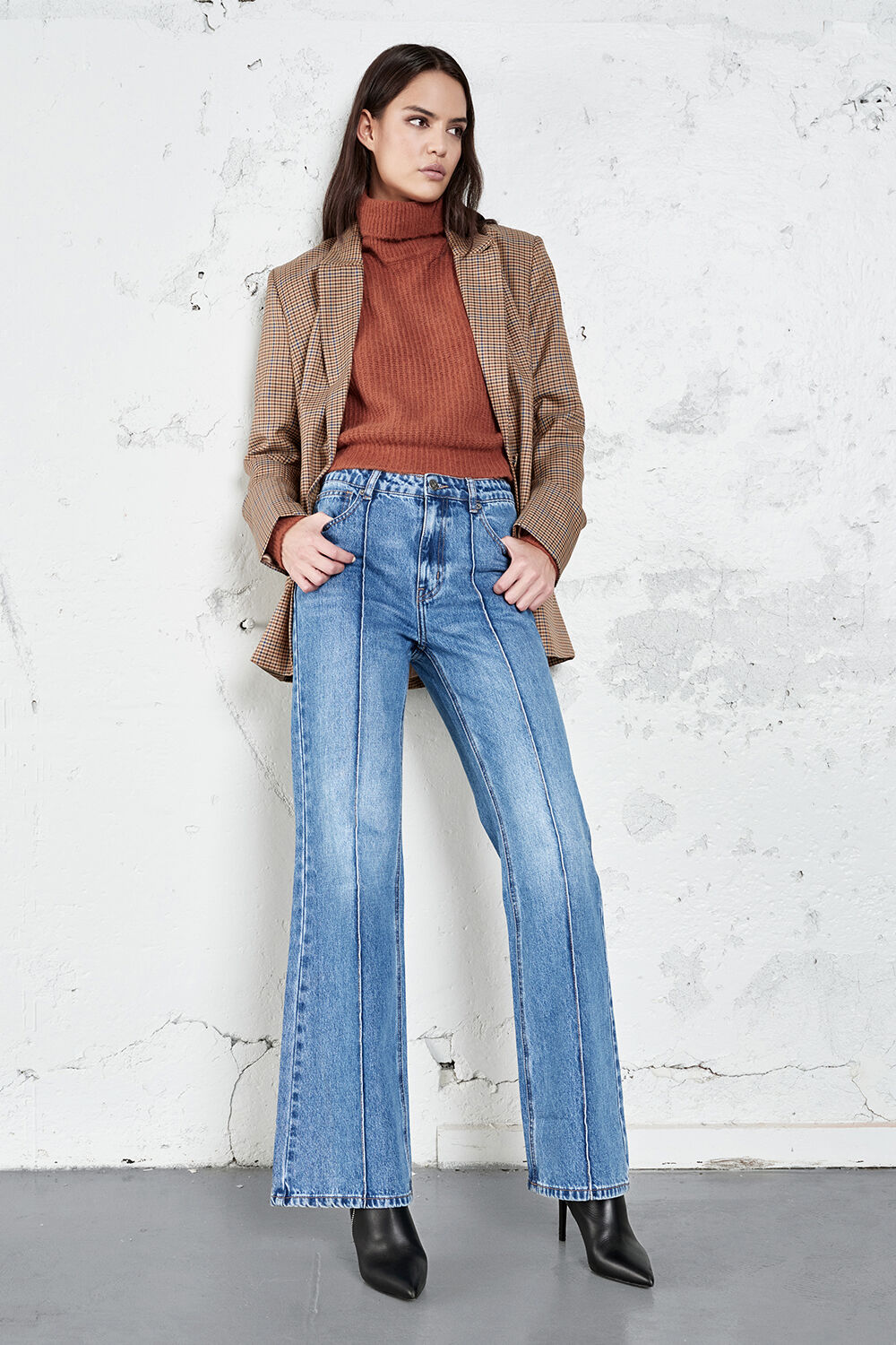 Hazel Flare Leg Jeans In Vintage