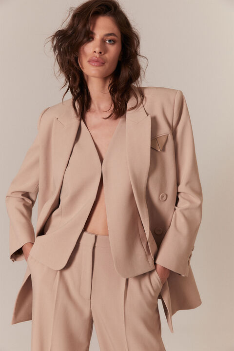 SLOANE LONGLINE VEST in colour OXFORD TAN