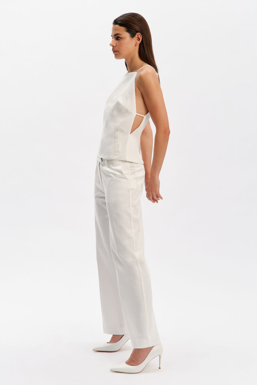 Arelia High Neck Top