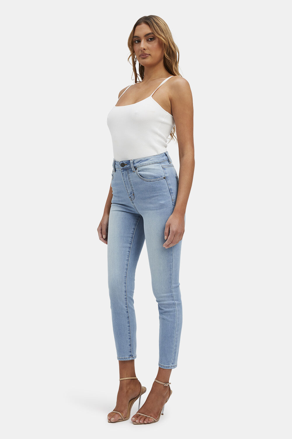 KHLOE HI CROP JEANS in colour DREAM BLUE