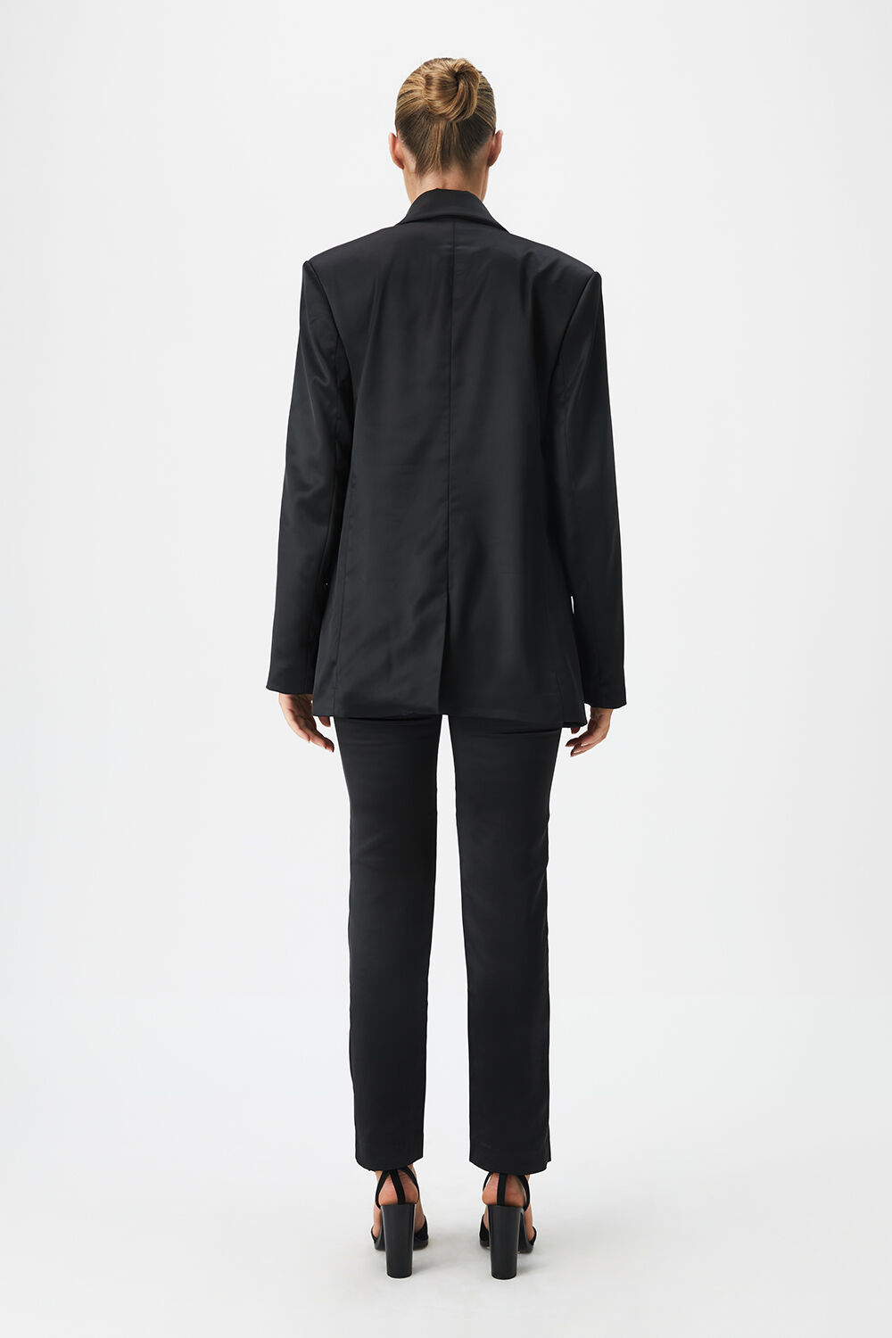 NYAH SATIN BLAZER in colour CAVIAR