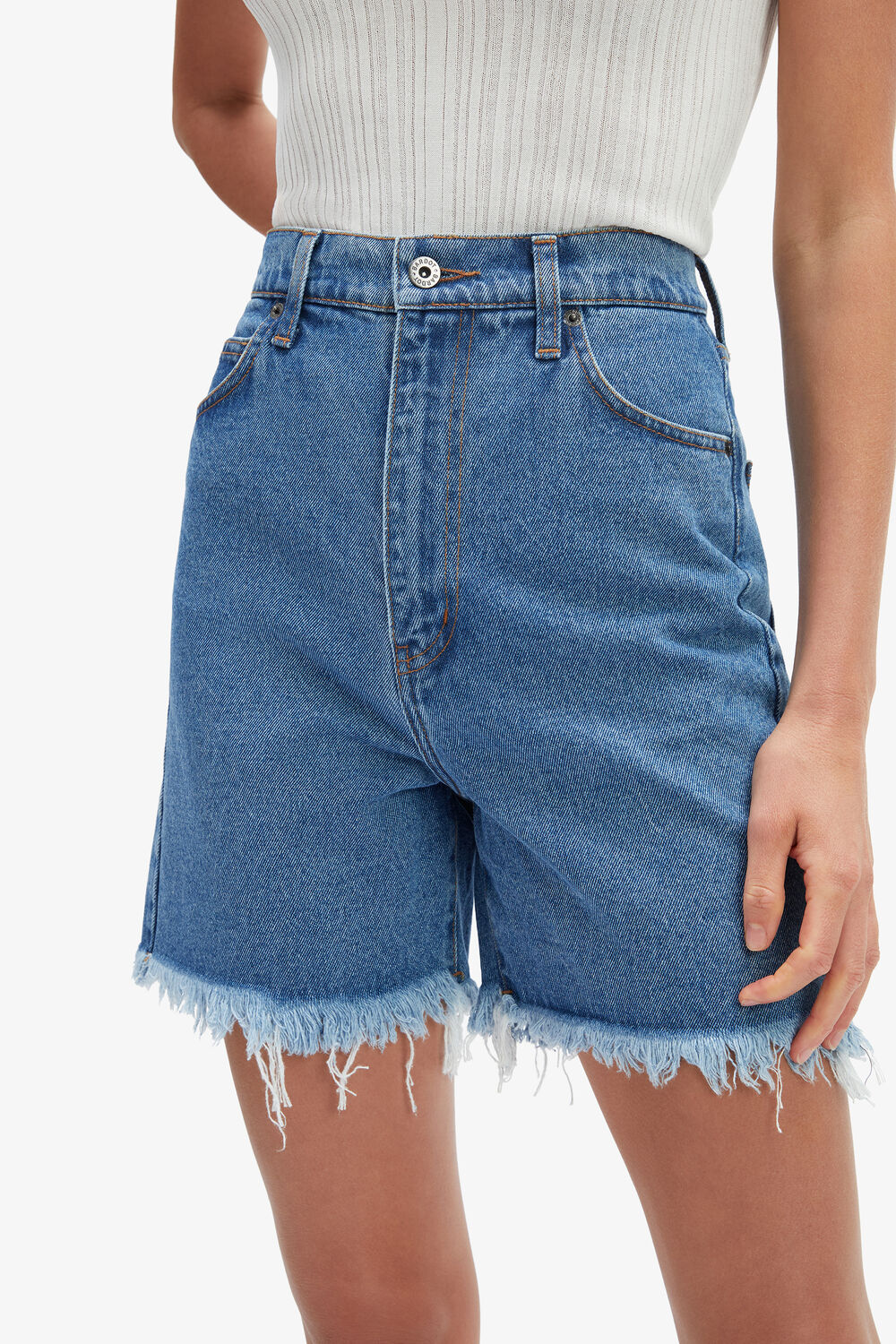 LEA DENIM SHORTS in colour TRUE NAVY