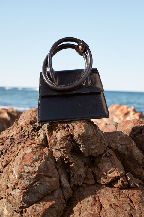 THE TESSA BAG in colour CAVIAR
