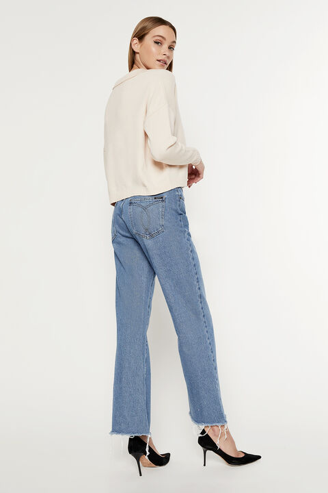 OVERSIZED COLLAR KNIT in colour IVORY CREAM