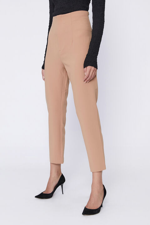 ANNA SLIM LEG PANT in colour TAN