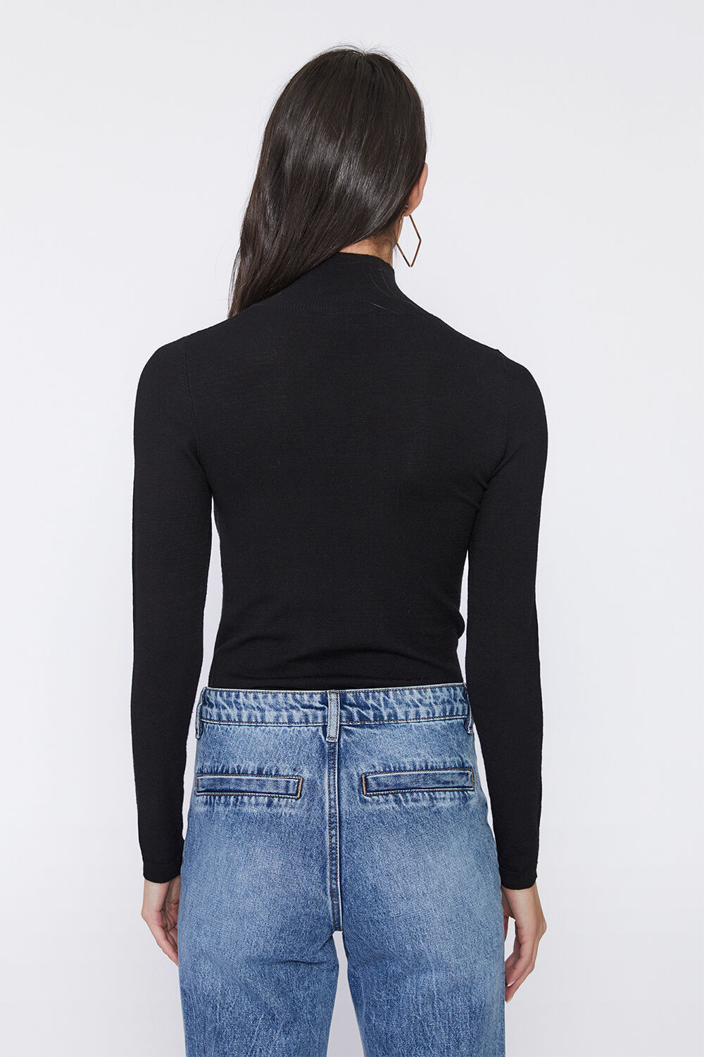 SELINA TURTLE NECK KNIT in colour CAVIAR
