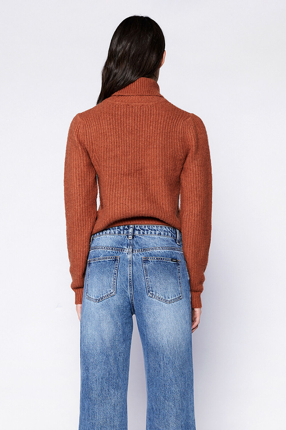 RORY CROP KNIT in colour COPPER BROWN