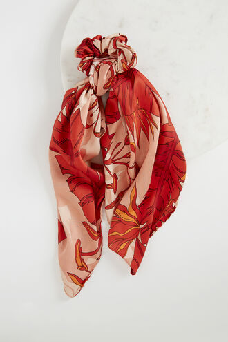 RED PALM SCRUNCHIE SCARF. in colour FIESTA