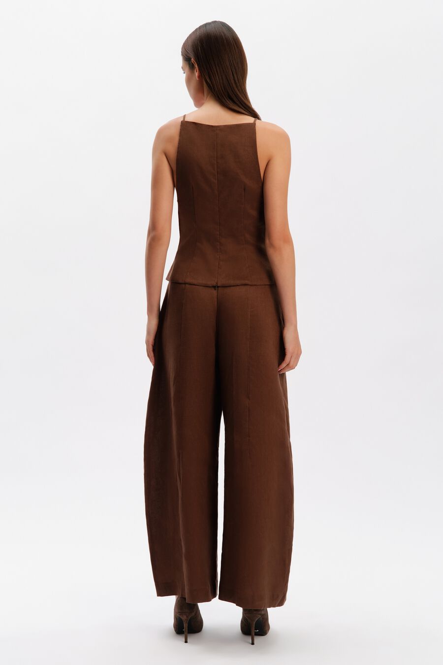Arelia High Neck Linen Top
