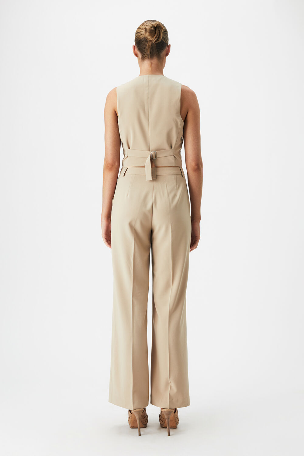 CALLISTA VEST in colour MOONLIGHT