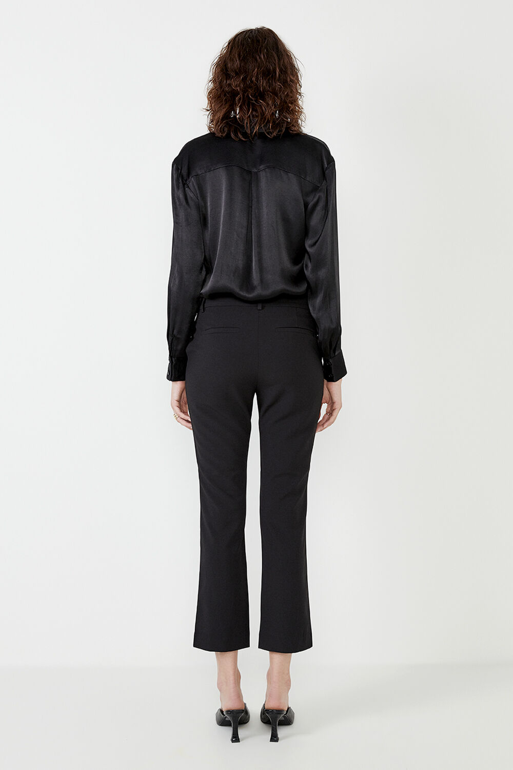 LEIA TROUSER in colour CAVIAR