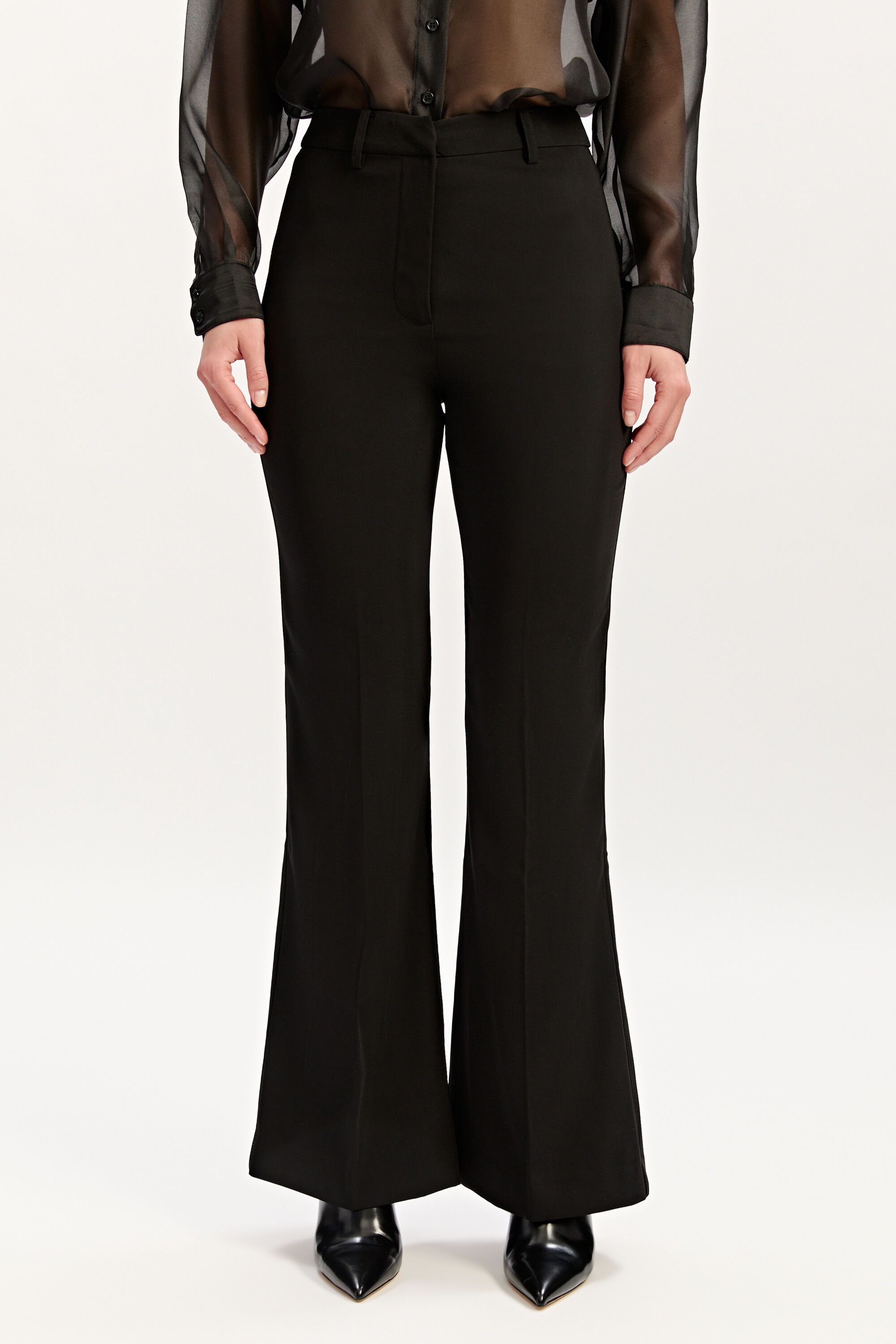 Halifax Slim Flare Pant In Black Bardot