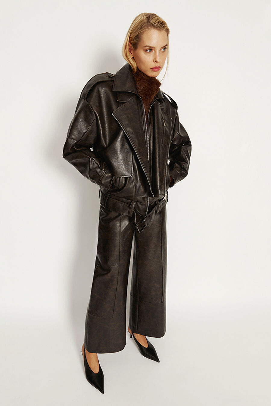 MARLOWE VEGAN LEATHER PANT in colour DARK CHOCO