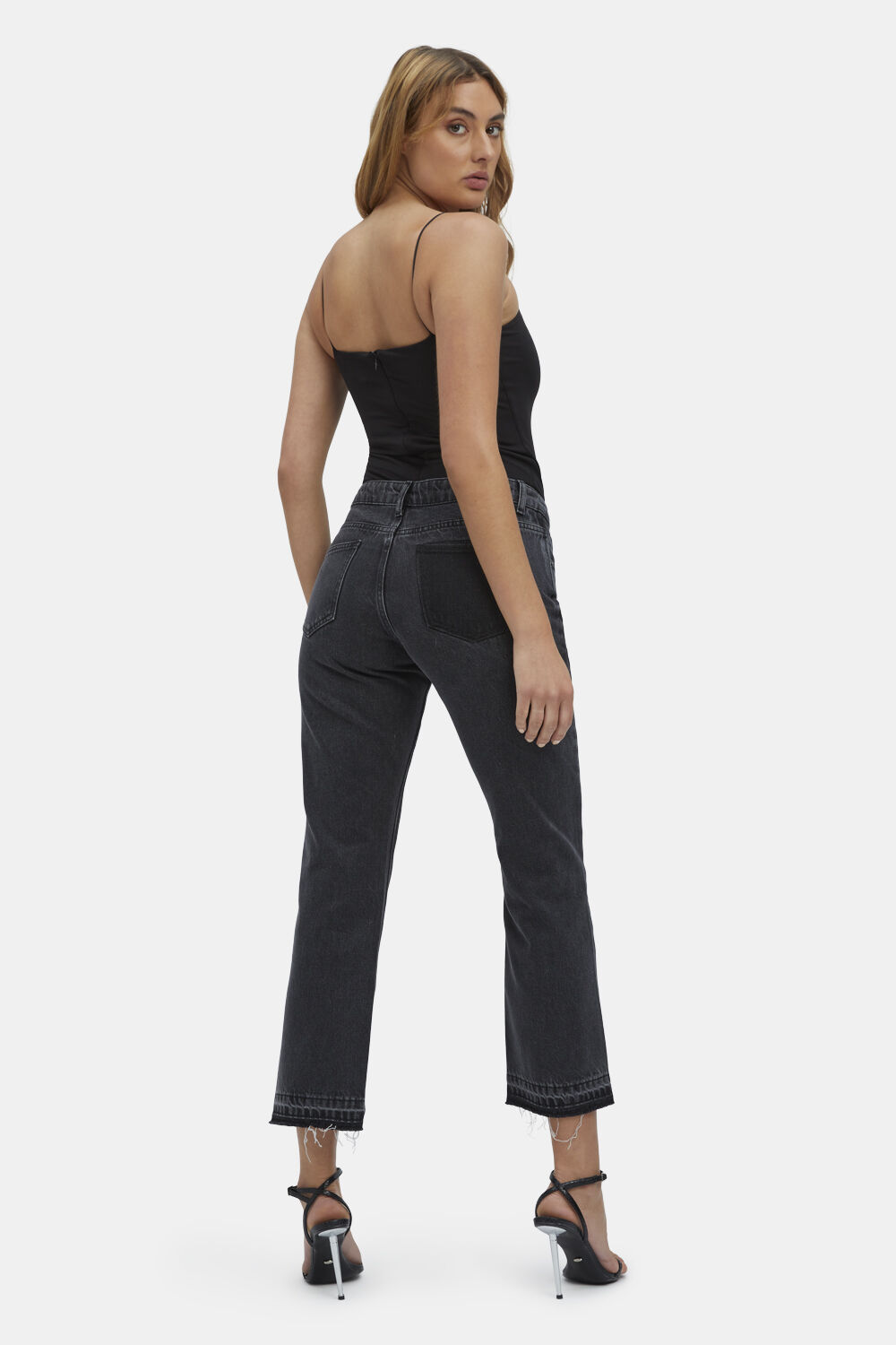 MARLOWE PATCH DENIM JEAN in colour CAVIAR