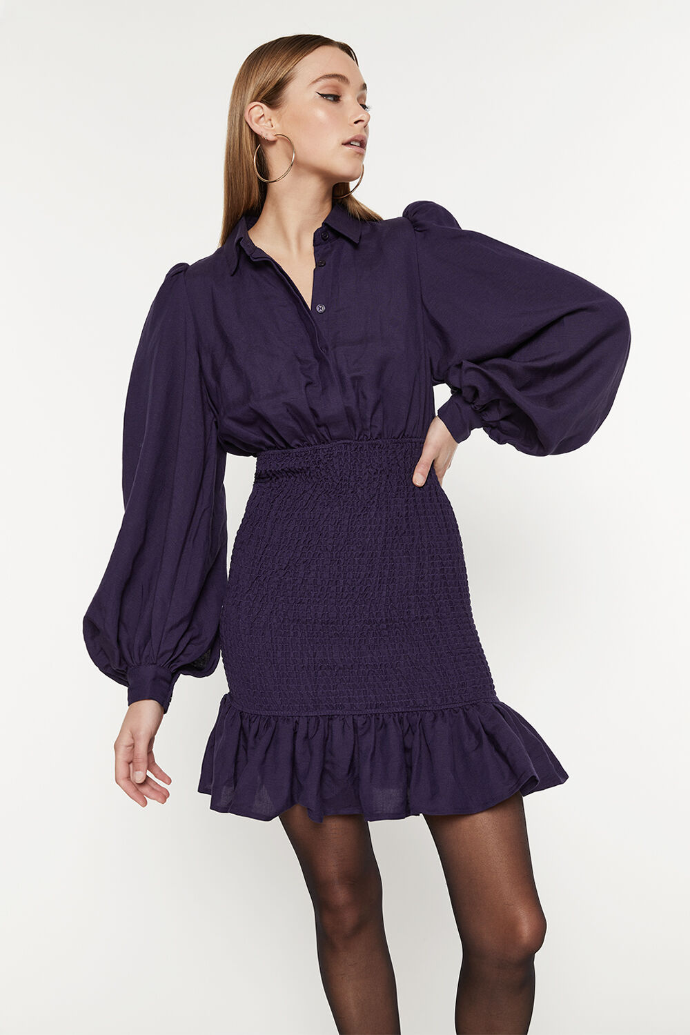 LINEN BLEND SHIRRED DRESS in colour BLACK IRIS