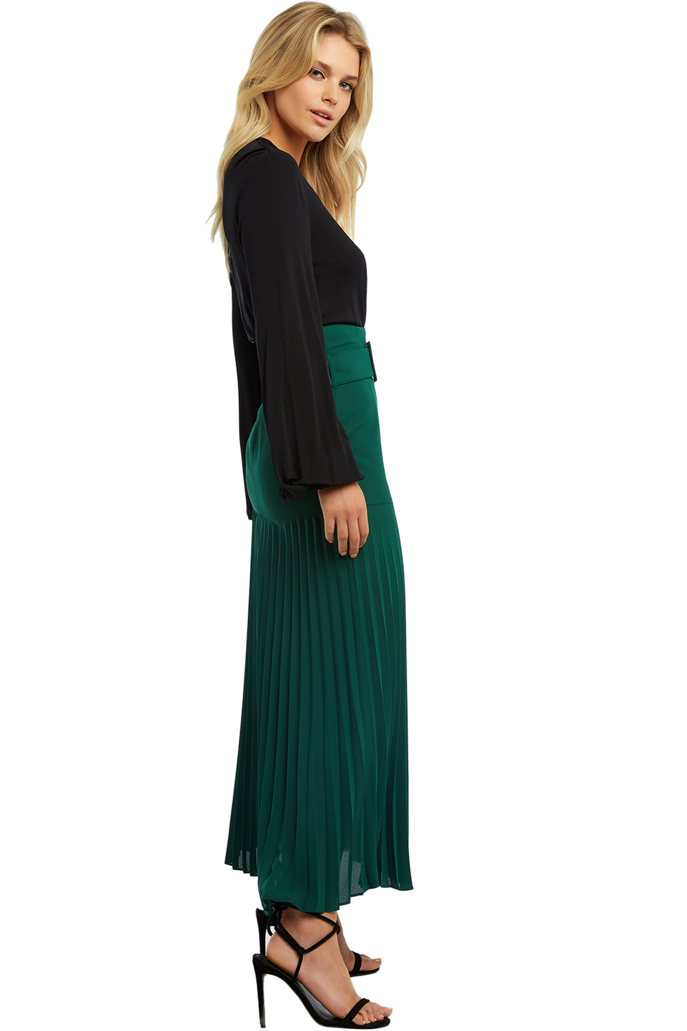 Buckle Pleated Skirt In Dark Green Bardot
