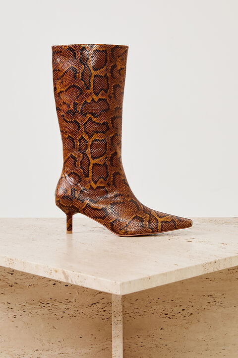 THE FARRAH BOOT in colour STEEPLE GRAY