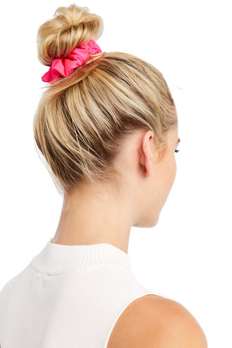 NEON SCRUNCHIE in colour BEETROOT PURPLE