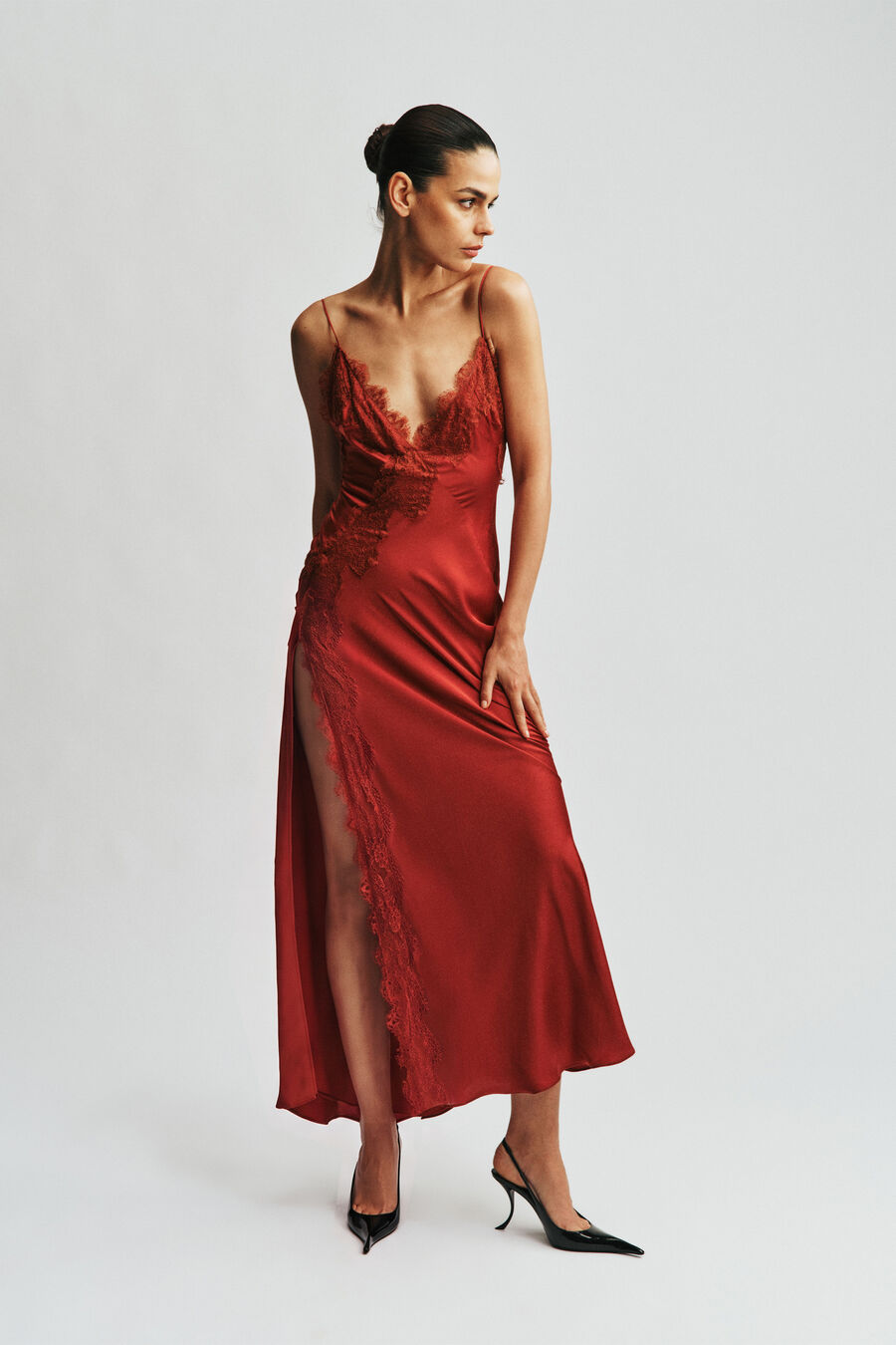 SERENA LACE DETAIL MAXI DRESS in colour Rust Red