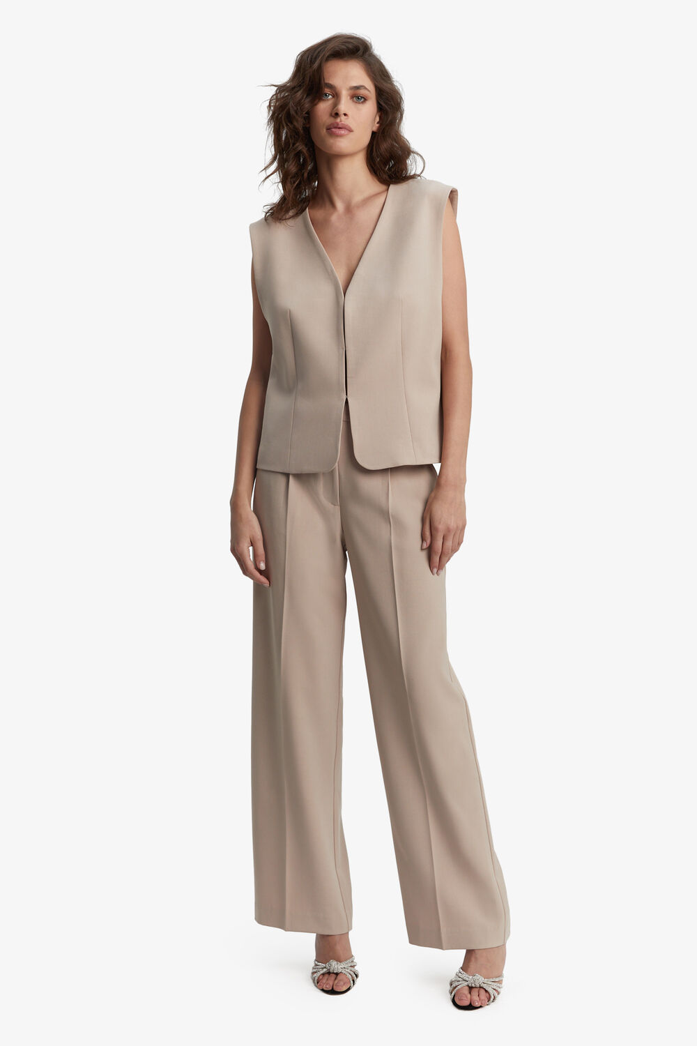 SLOANE LONGLINE VEST in colour OXFORD TAN