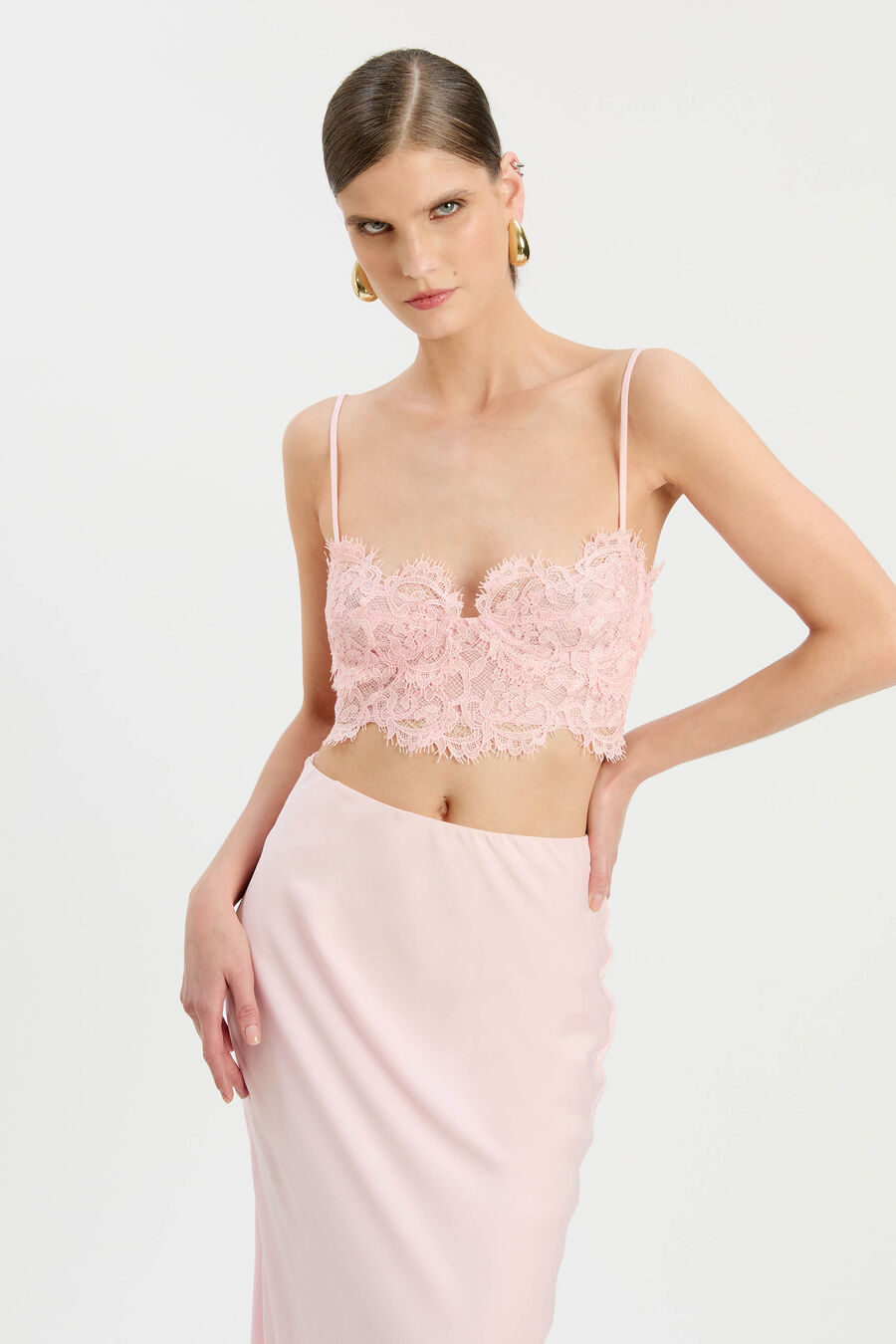 LINELLA LACE BRALETTE in colour PETAL PINK