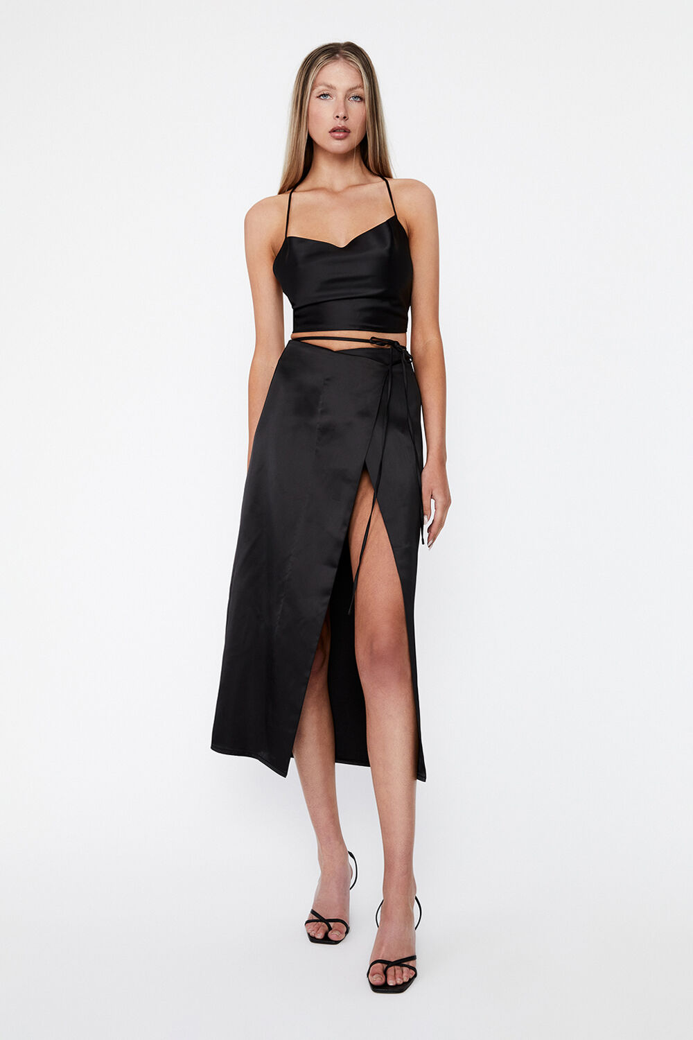 MONTANA CROP TOP in colour CAVIAR